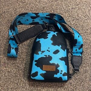 Wrangler, blue and black cow print Crossbody bag